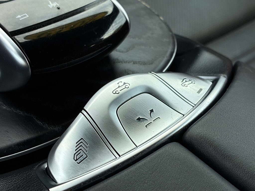 Used 2019 Mercedes-Benz E 53 AMG 4MATIC Cabriolet image 38