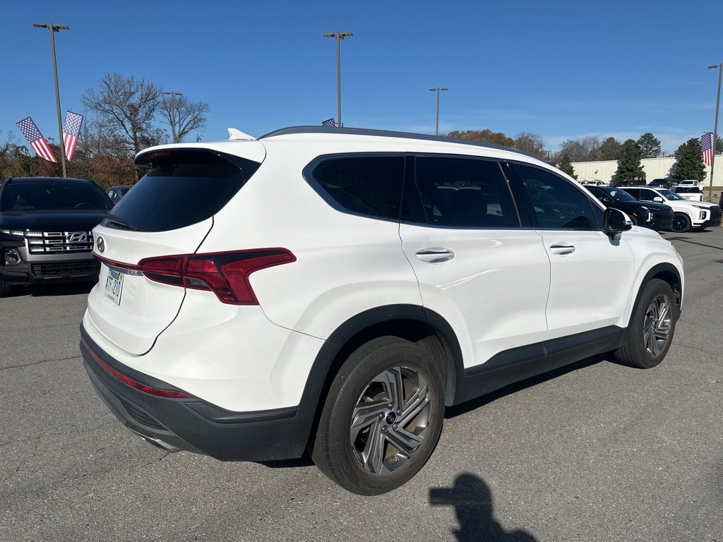Used 2023 Hyundai Santa Fe SEL image 4