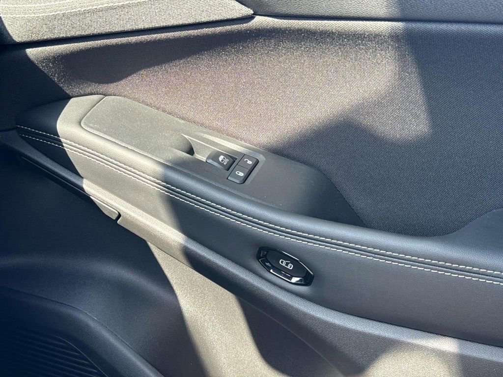 New 2026 Jeep Cherokee Laredo AWD/4WD image 28