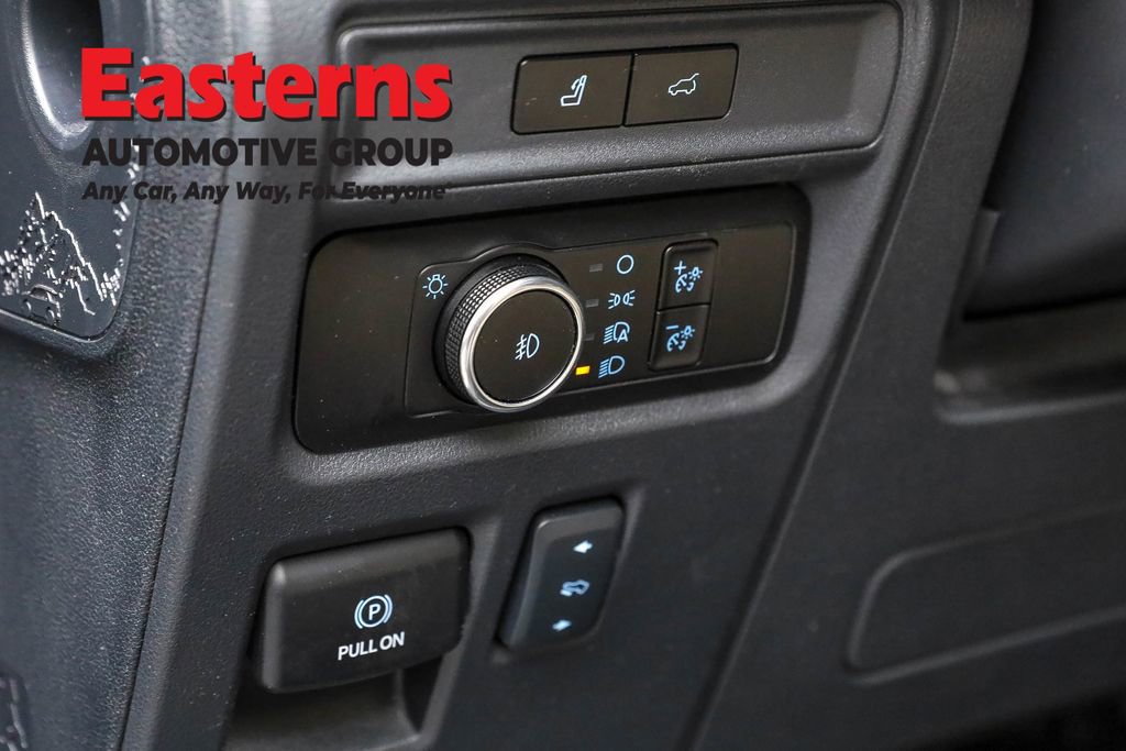 Used 2023 Ford Expedition Limited image 21