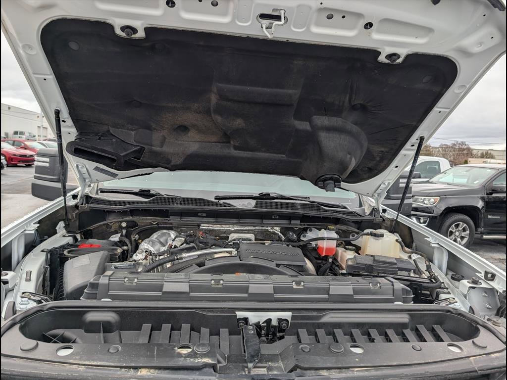 Used 2024 Chevrolet Silverado 2500 LT image 24