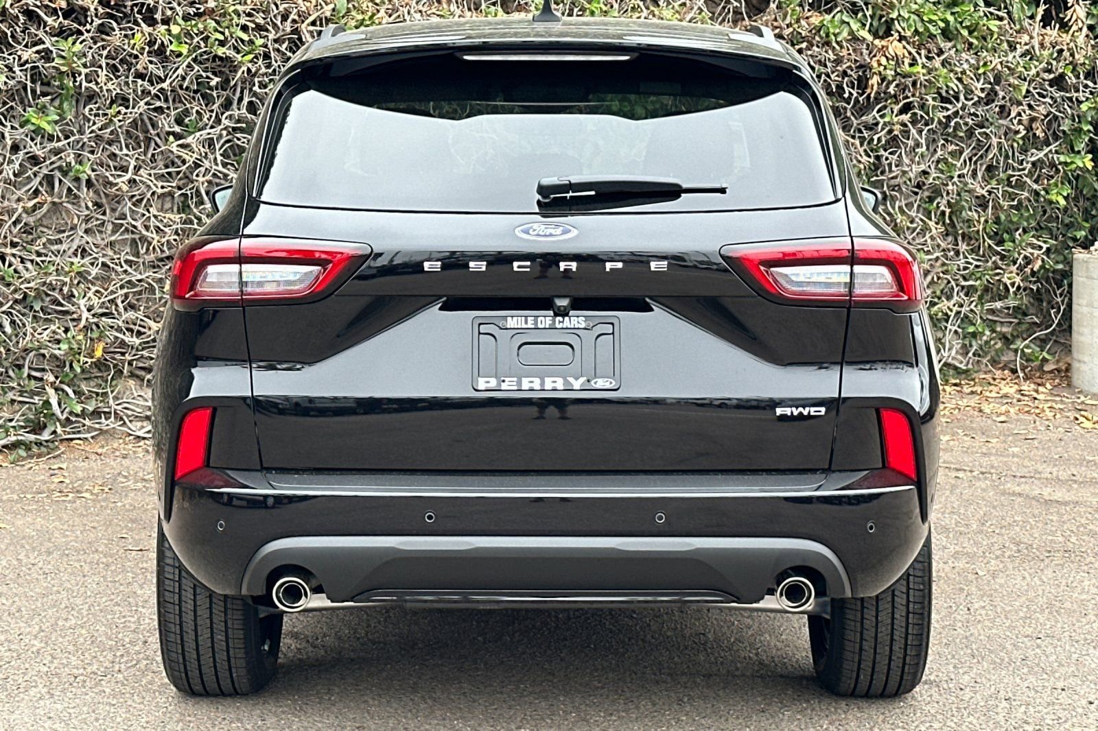 New 2024 Ford Escape ST-Line Elite w/ Premium Technology Package AWD/4WD image 5