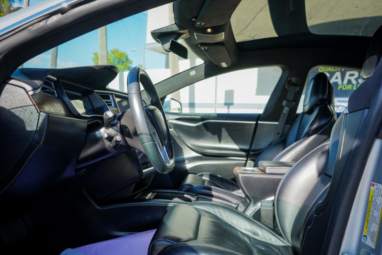 Used 2017 Tesla Model S 75 image 7