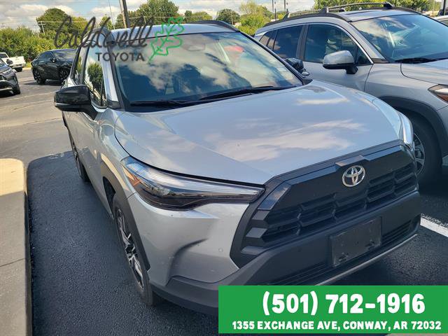 Used 2026 Toyota Corolla Cross XLE FWD image 3