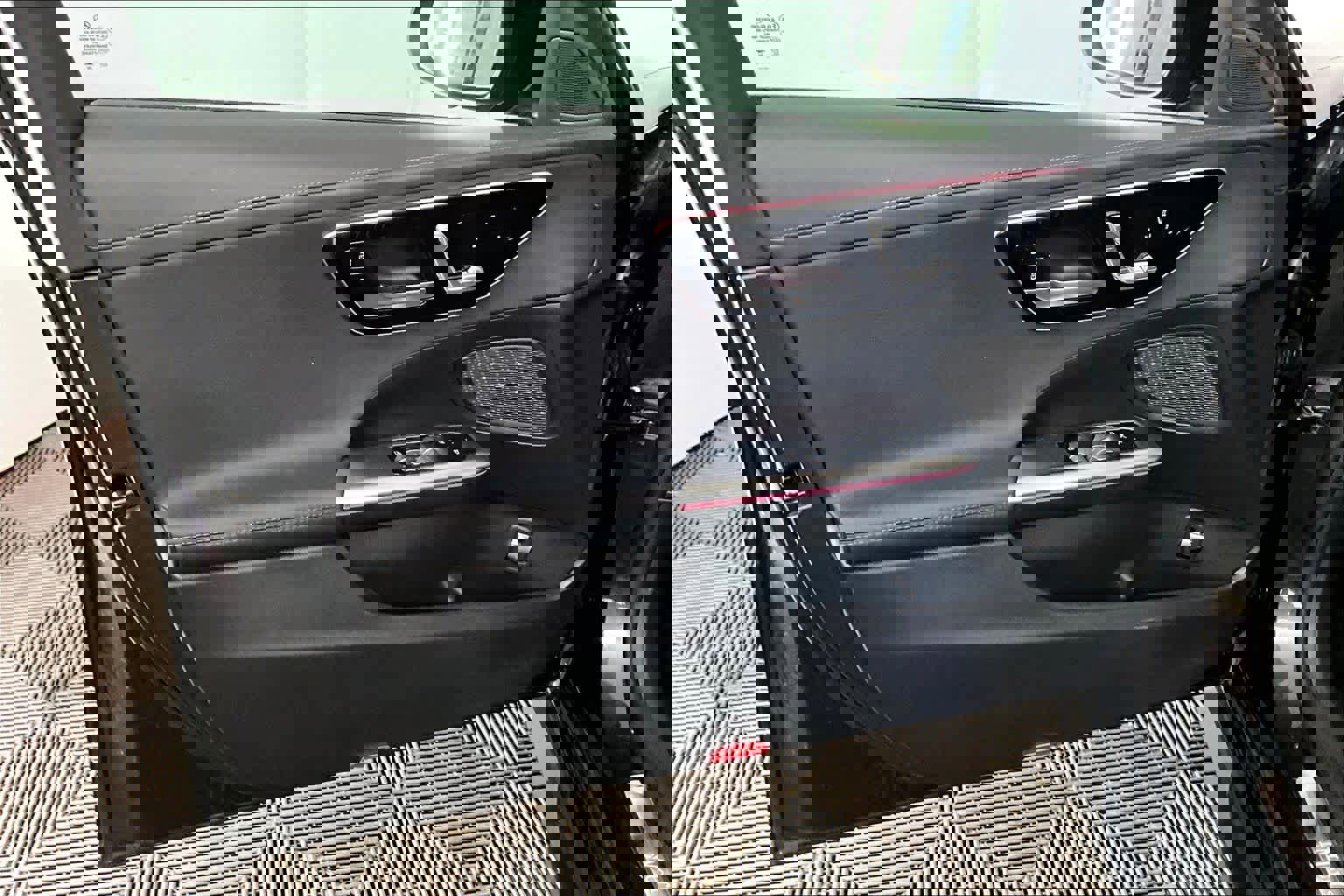 Used 2023 Mercedes-Benz C 300 C 300 image 22