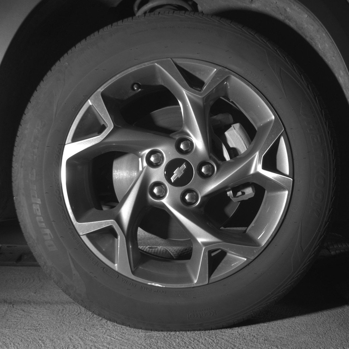 Used 2025 Chevrolet Trax LT FWD image 13