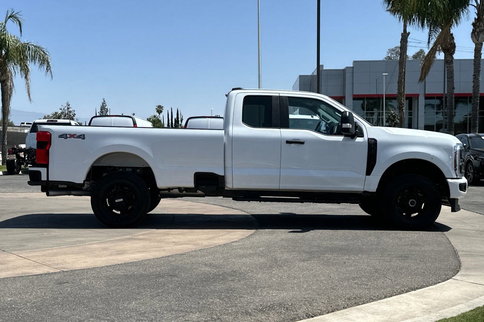 Used 2025 Ford F250 XL w/ STX Appearance Package AWD/4WD image 3