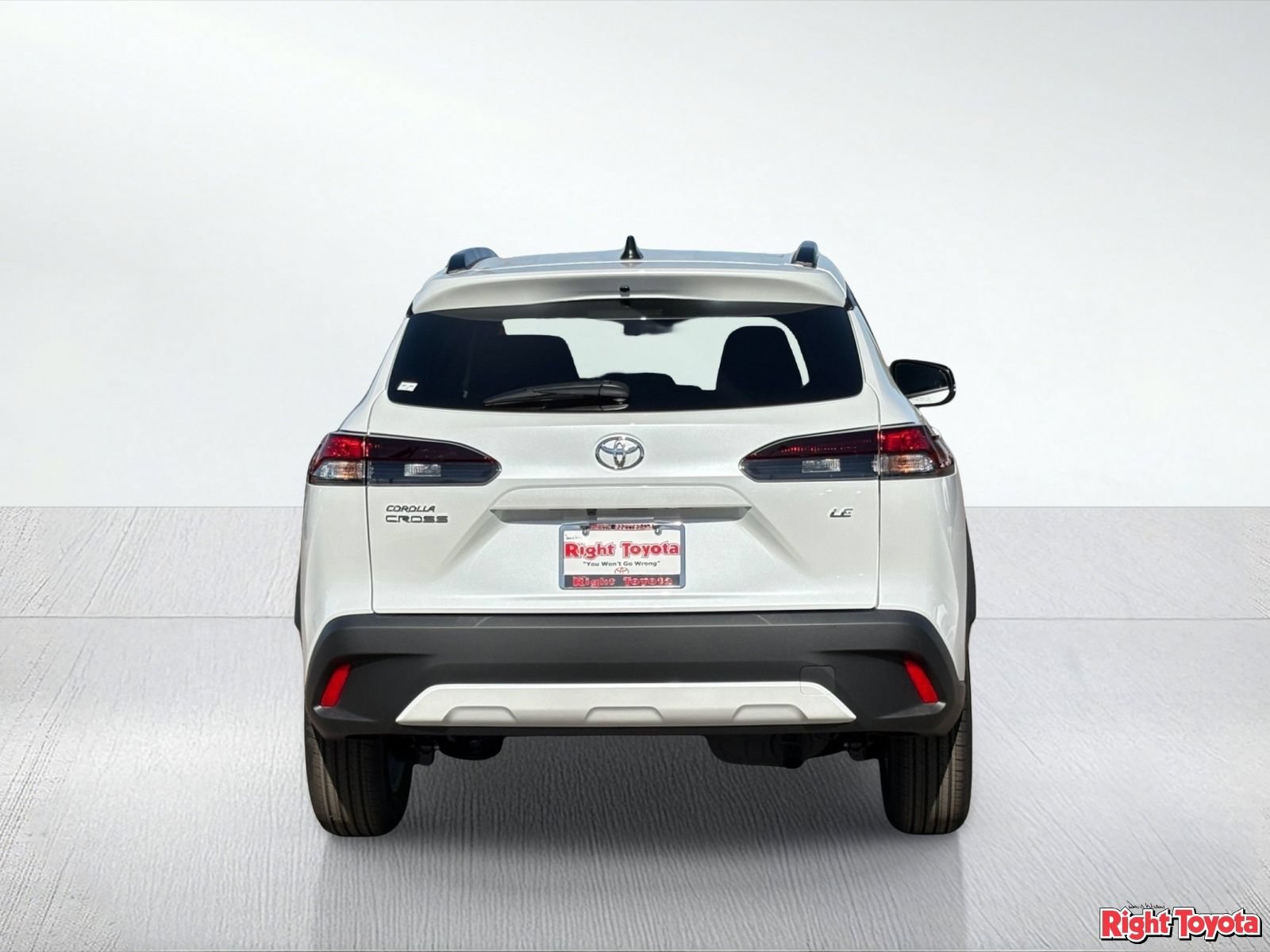 New 2026 Toyota Corolla Cross LE FWD image 5