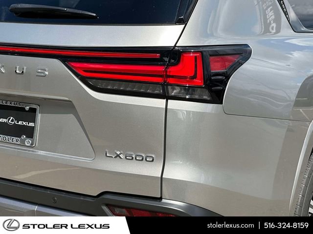 Used 2023 Lexus LX 600 4WD w/ Appearance Package image 12