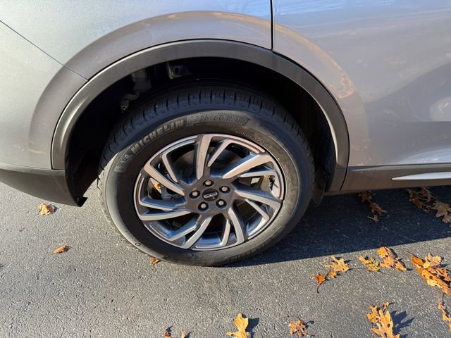 Used 2023 Lincoln Corsair AWD w/ Equipment Group 101A image 24