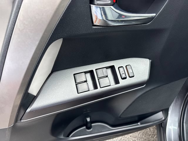 Used 2017 Toyota RAV4 XLE w/ Convenience Package AWD/4WD image 16