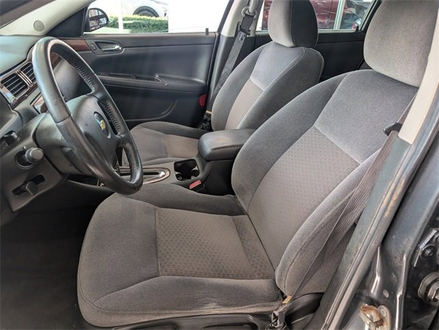 Used 2010 Chevrolet Impala LT w/ Convenience Package image 5