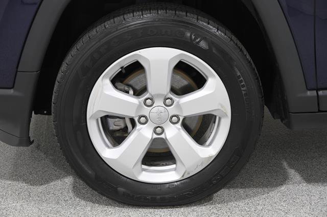 Used 2019 Jeep Compass Latitude w/ Popular Equipment Group image 22