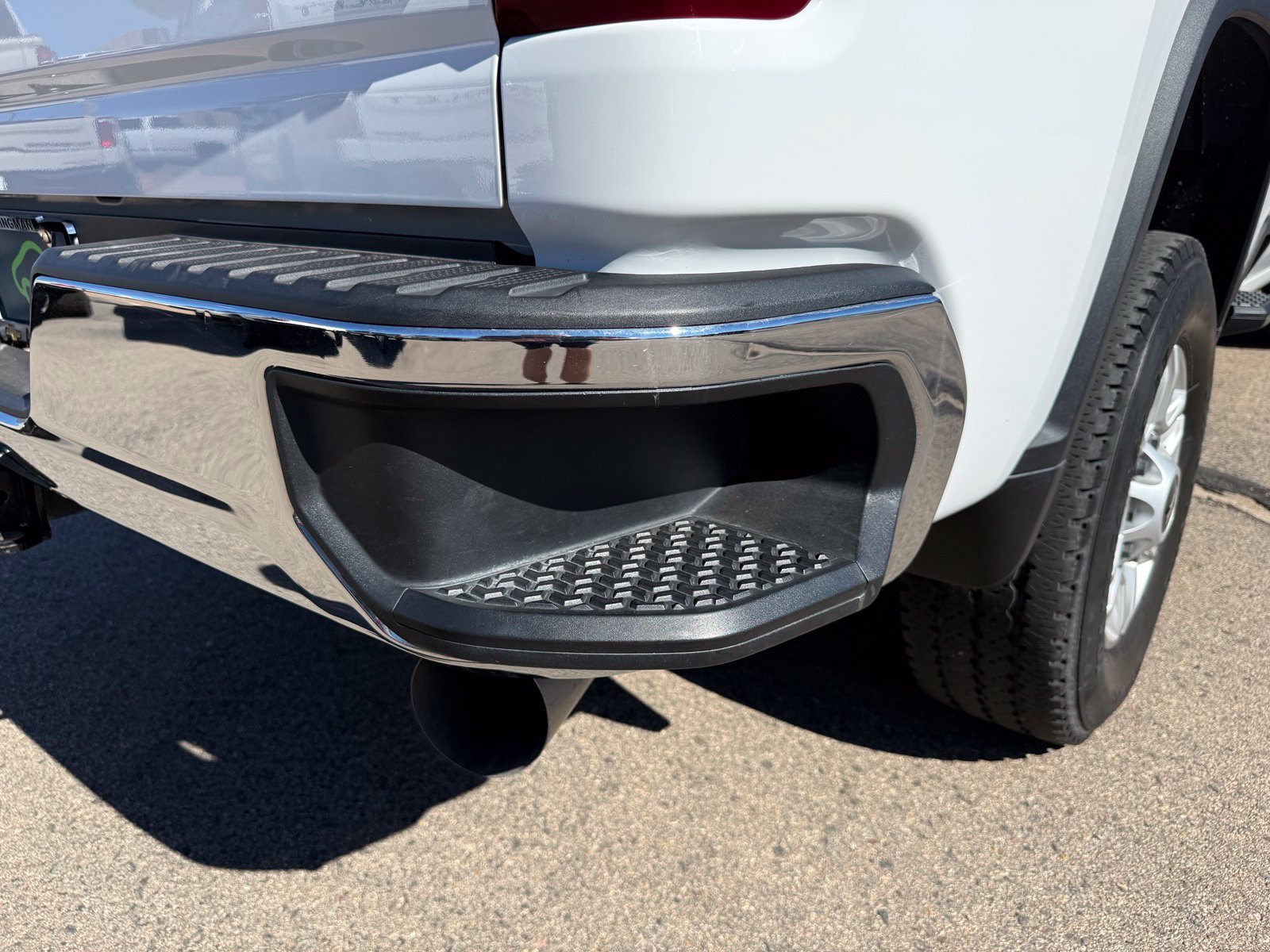 Certified 2024 Chevrolet Silverado 2500 LT AWD/4WD image 8