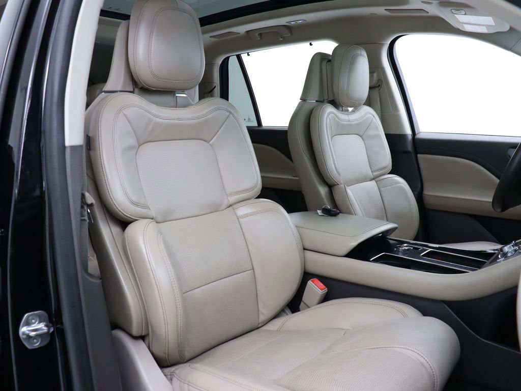 Used 2020 Lincoln Aviator Reserve w/ Equipment Group 201A image 29