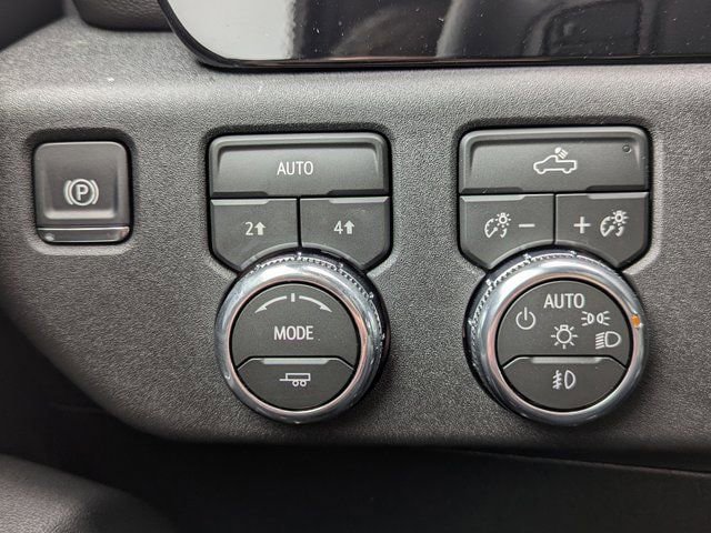 New 2026 GMC Sierra 1500 Elevation w/ Elevation Select Package AWD/4WD image 13
