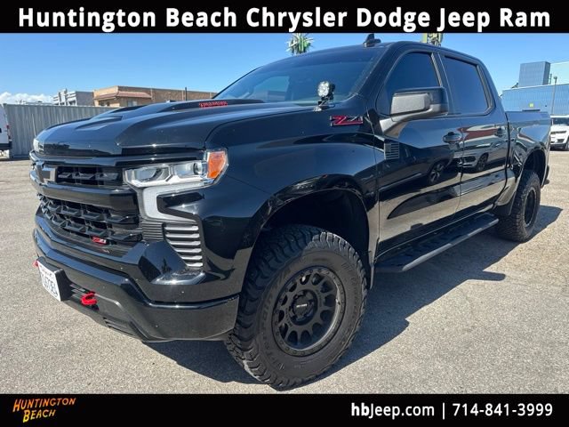 Used 2025 Chevrolet Silverado 1500 LT Trail Boss w/ LPO, Dark Essentials Package