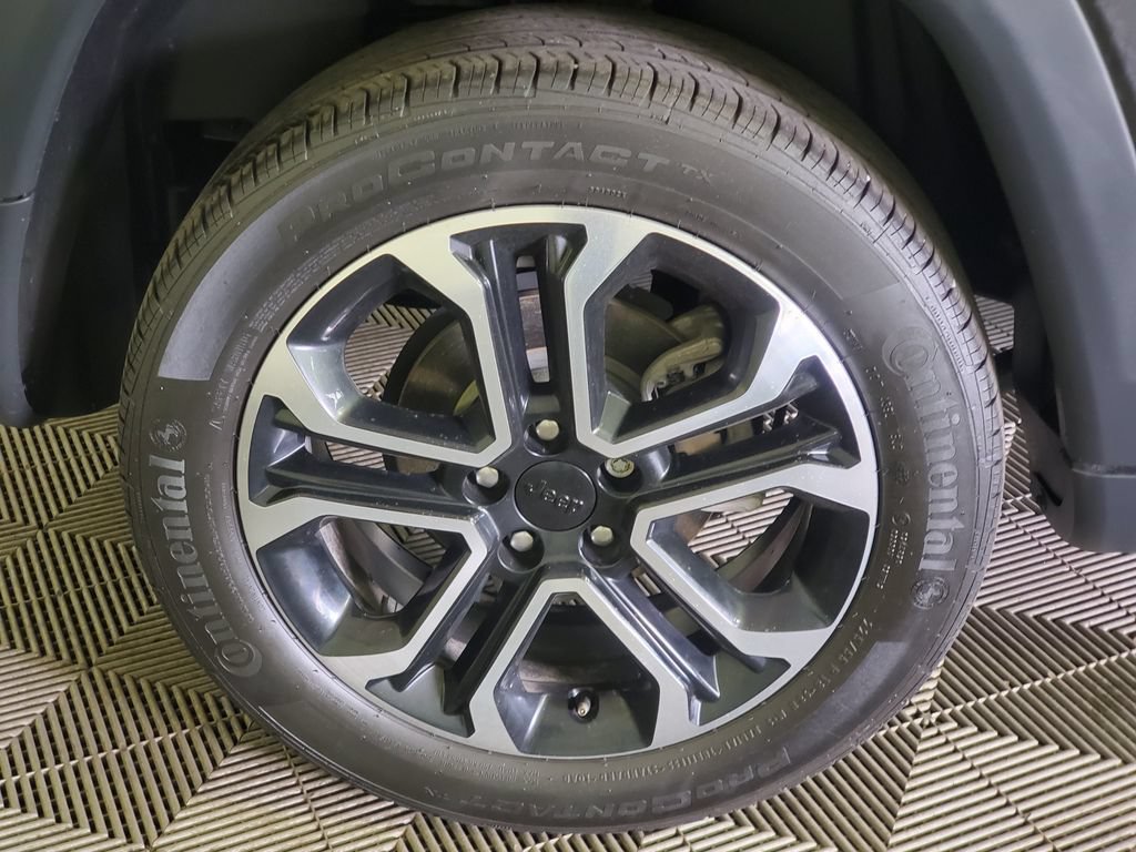 Used 2023 Jeep Compass Limited AWD/4WD image 27