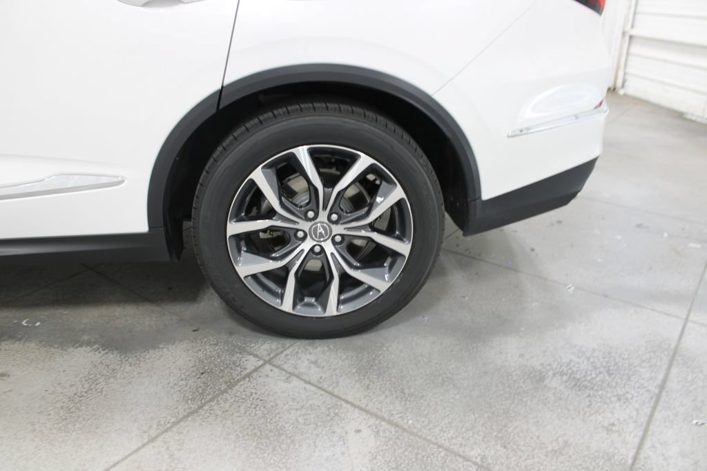 Used 2023 Acura MDX w/ Technology Package FWD image 38