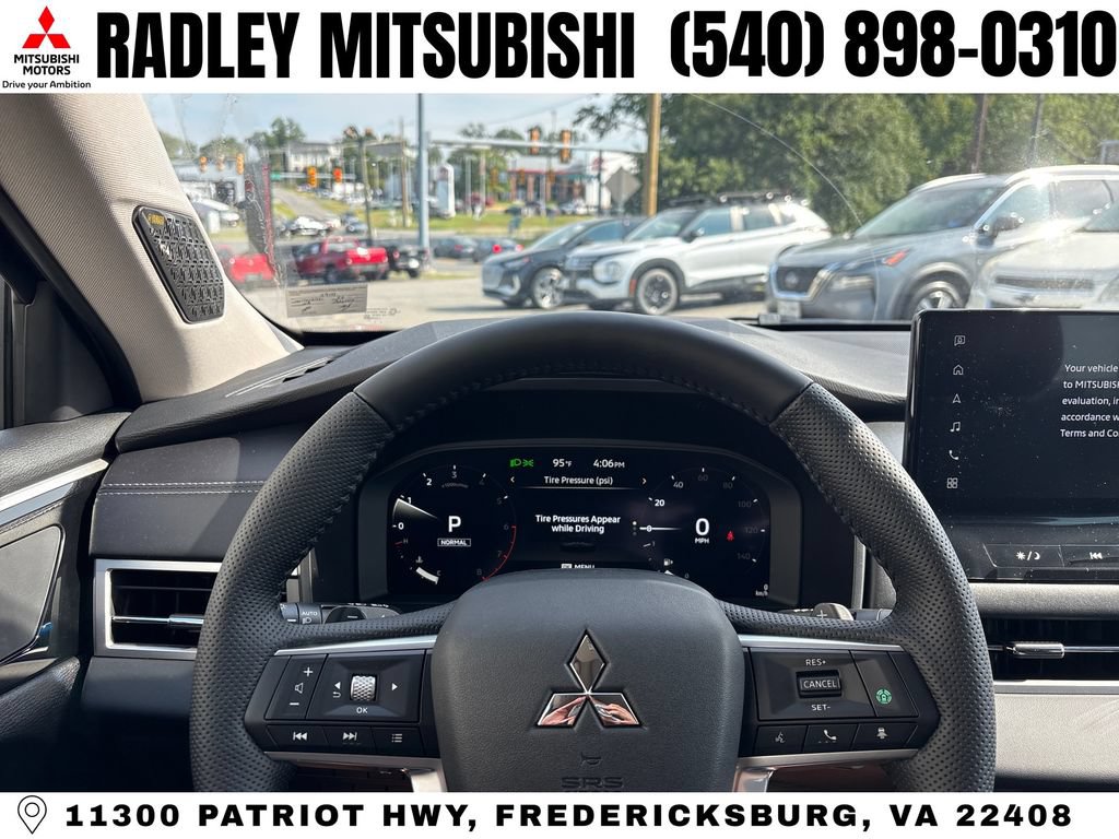 New 2026 Mitsubishi Outlander SE FWD image 6
