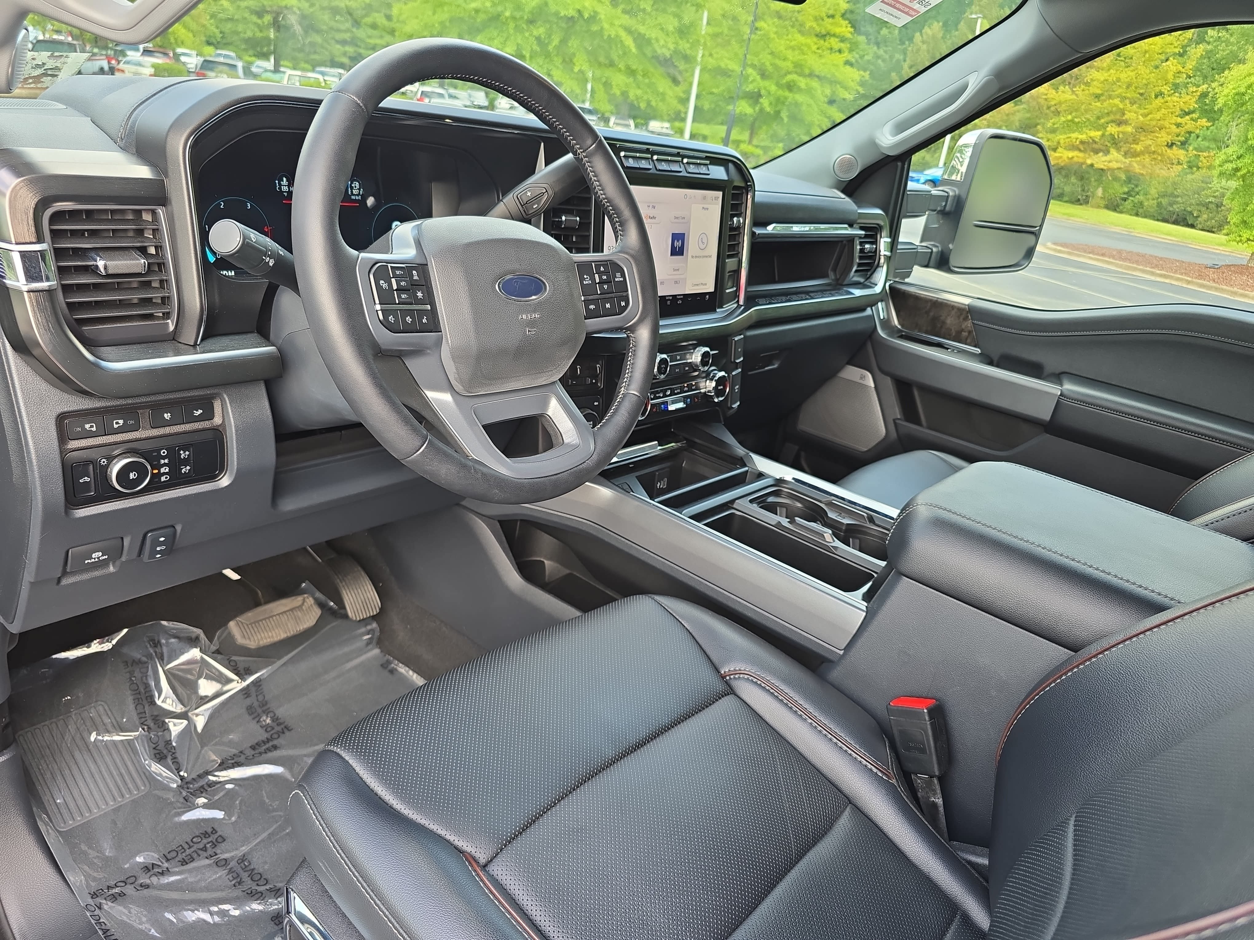 Used 2024 Ford F250 Lariat w/ Lariat Ultimate Package AWD/4WD image 15