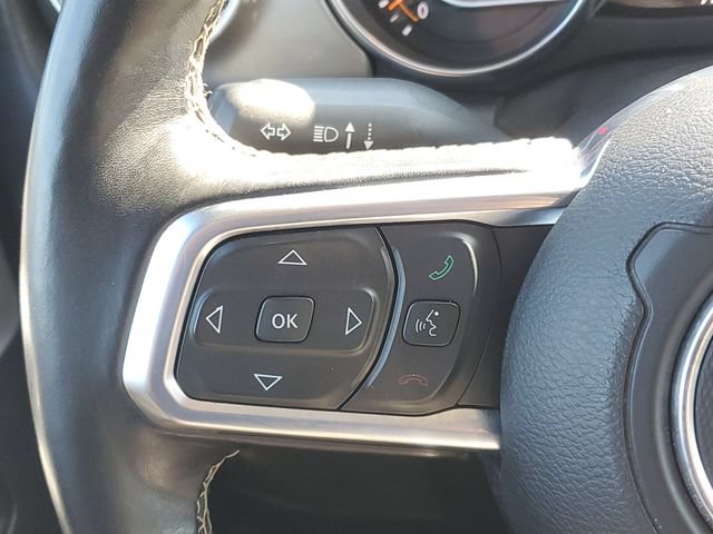 Used 2020 Jeep Wrangler Unlimited Sahara w/ Uconnect 4C Nav & Sound Group AWD/4WD image 22