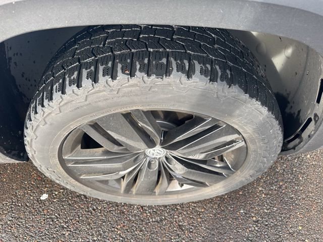 Used 2018 Volkswagen Atlas SEL Premium image 12