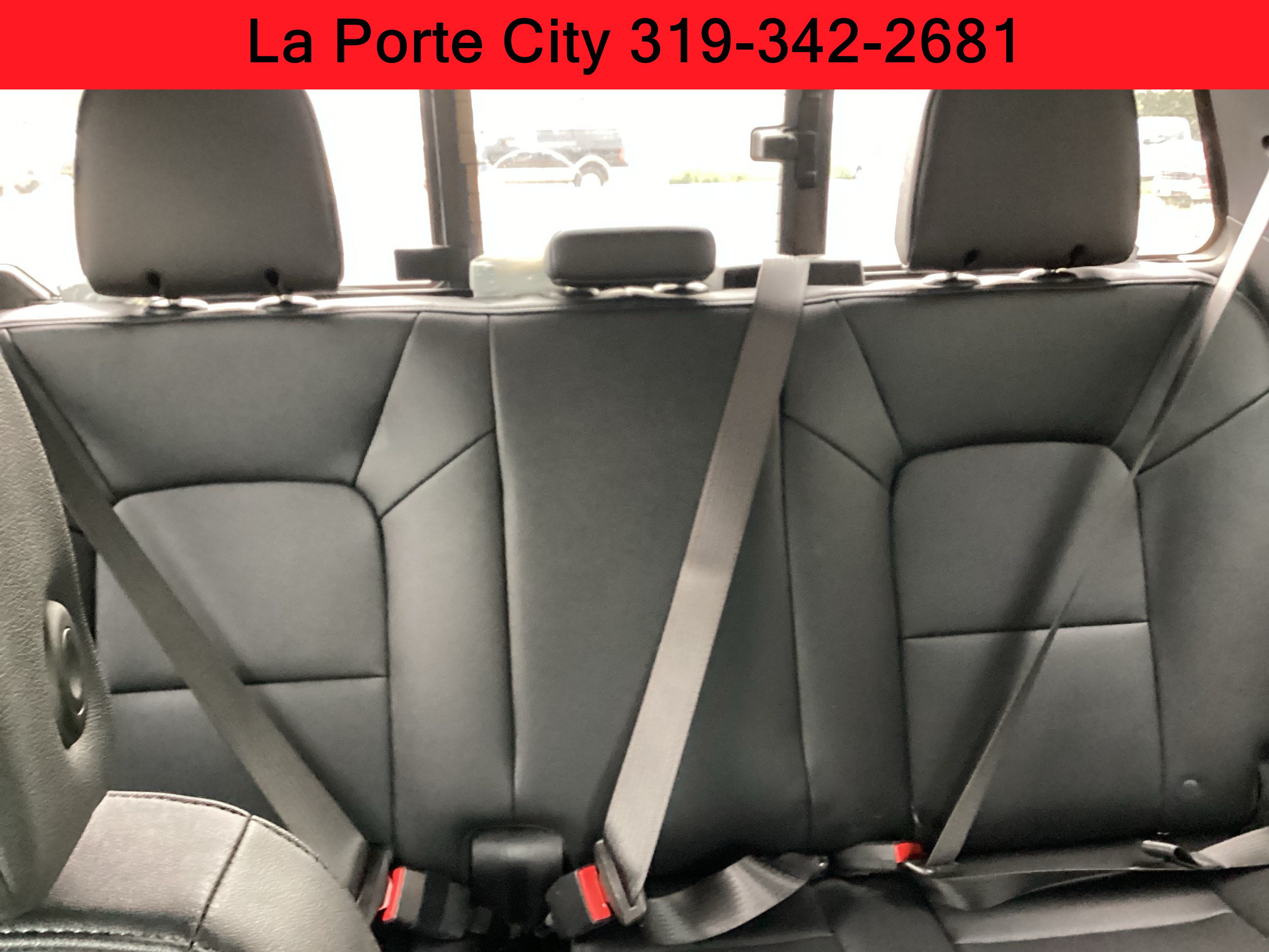 Used 2025 Chevrolet Colorado W/T w/ Advanced Trailering Package AWD/4WD image 8