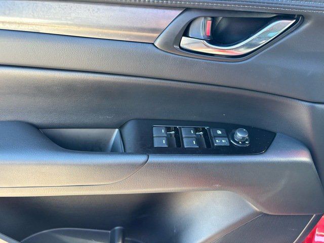 Used 2022 MAZDA CX-5 AWD 2.5 S w/ Select Package image 16