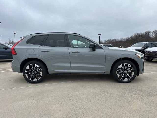 New 2026 Volvo XC60 B5 Plus w/ Protection Package Premier image 8