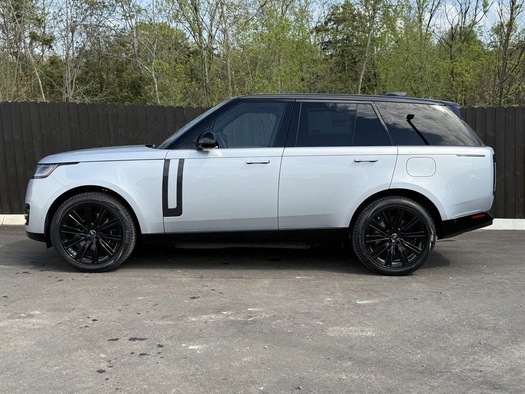 New 2025 Land Rover Range Rover SE video 2