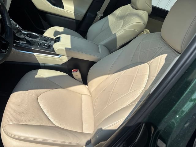 Used 2024 Toyota Highlander Platinum AWD/4WD image 26