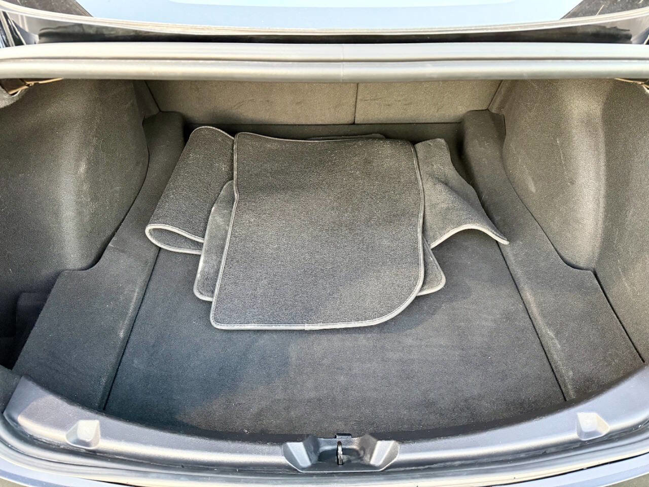 Used 2018 Tesla Model 3 Long Range RWD image 20