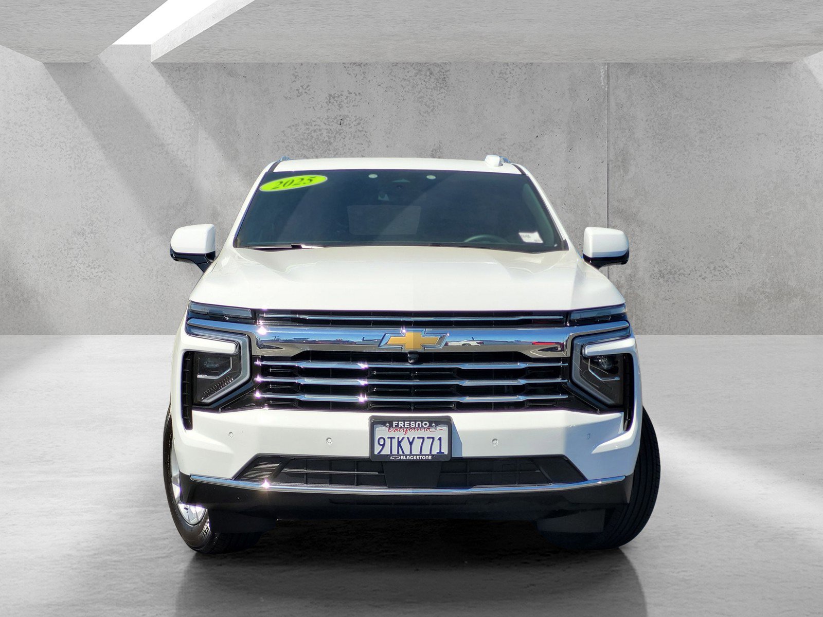 Used 2025 Chevrolet Tahoe LT image 2