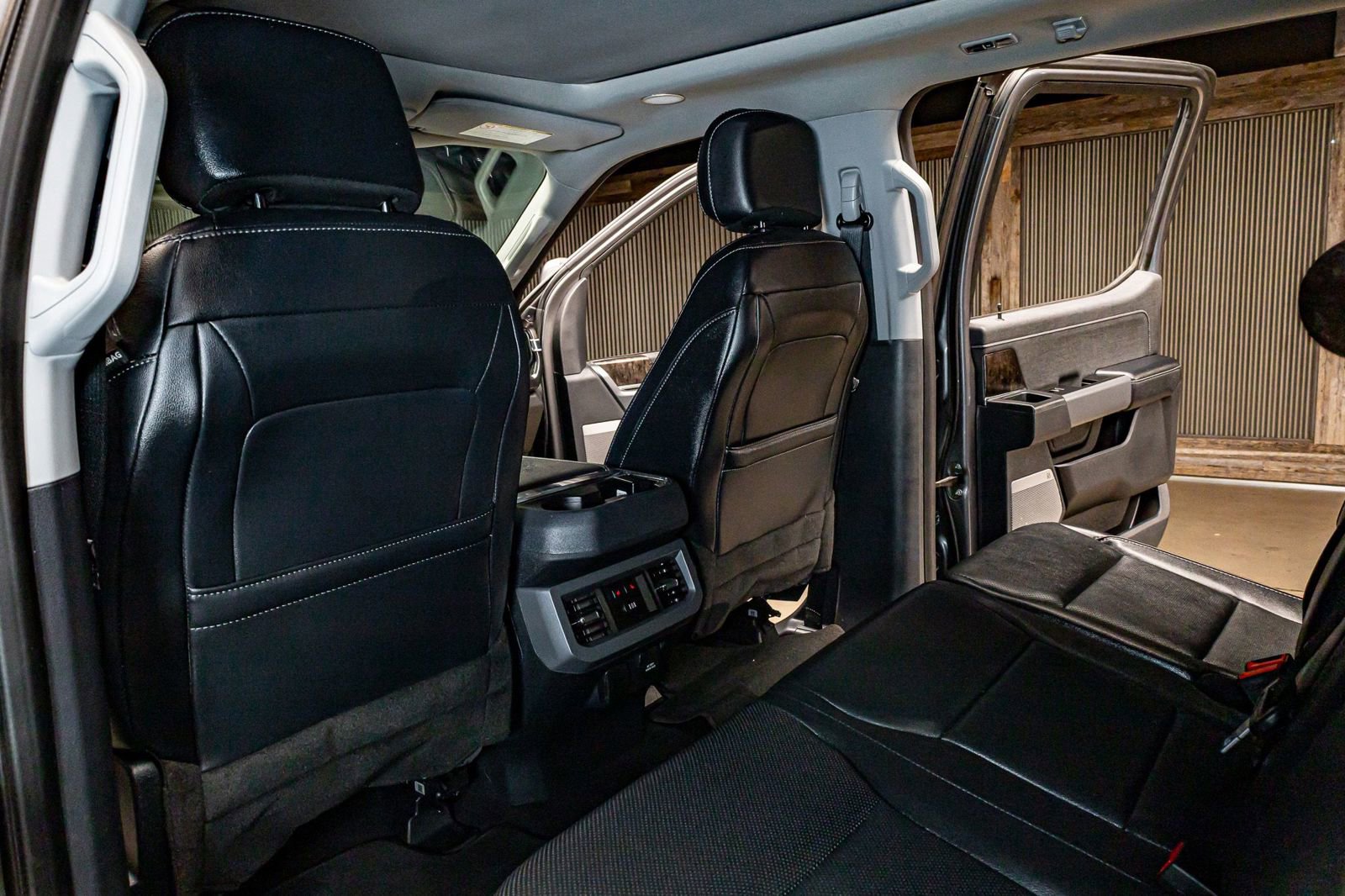 Used 2023 Ford F250 Lariat w/ Lariat Ultimate Package image 24