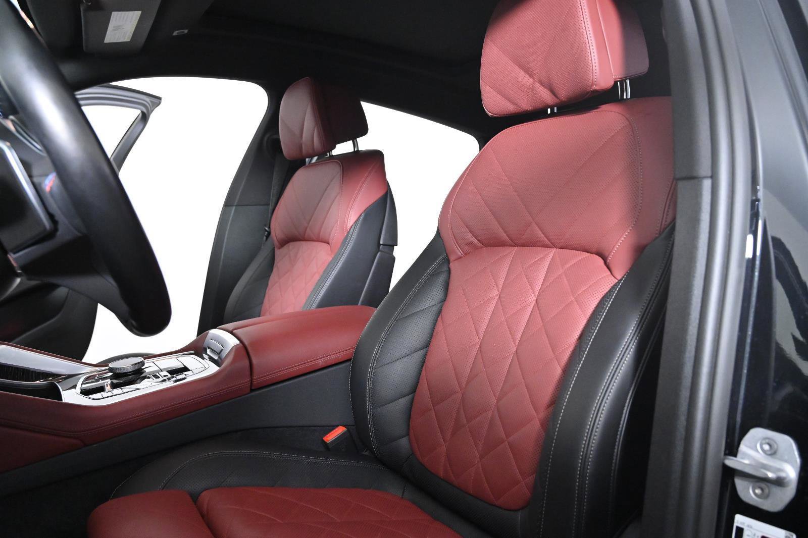 Used 2024 BMW X6 M60i image 30