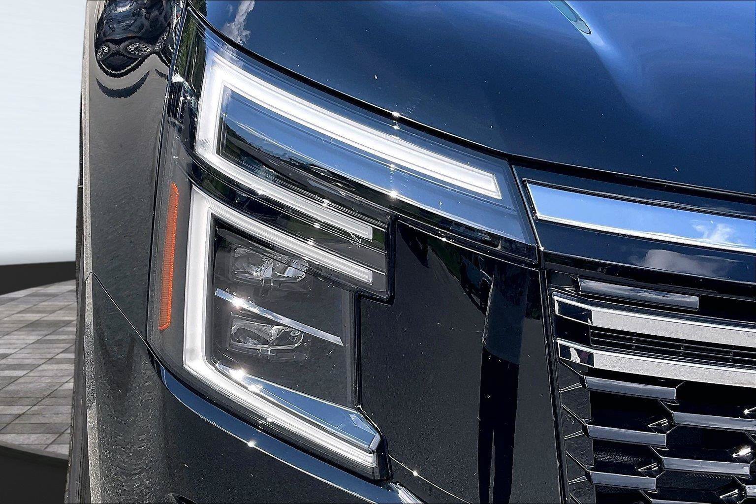 Certified 2025 Nissan Armada SV AWD/4WD image 29