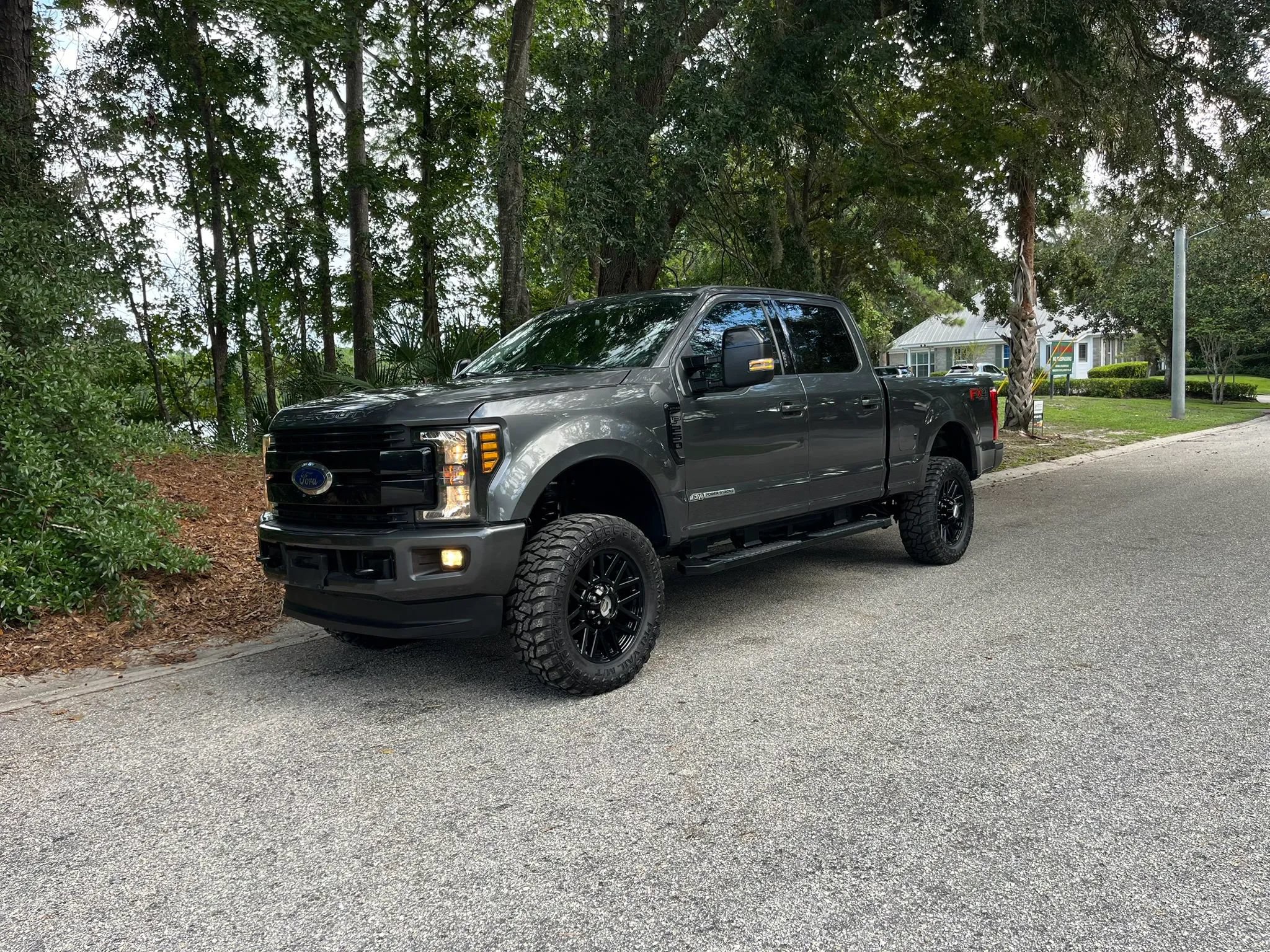 Used 2019 Ford F250 Lariat AWD/4WD image 9