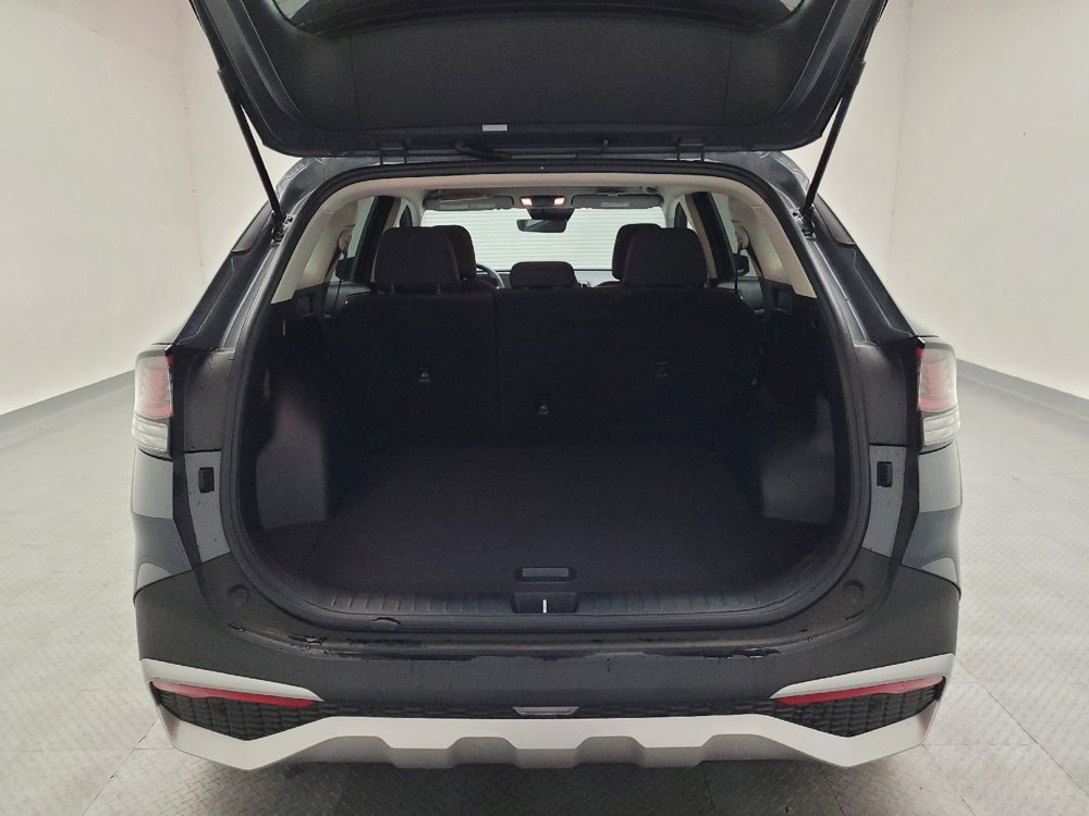 Used 2025 Kia Sportage LX FWD image 29