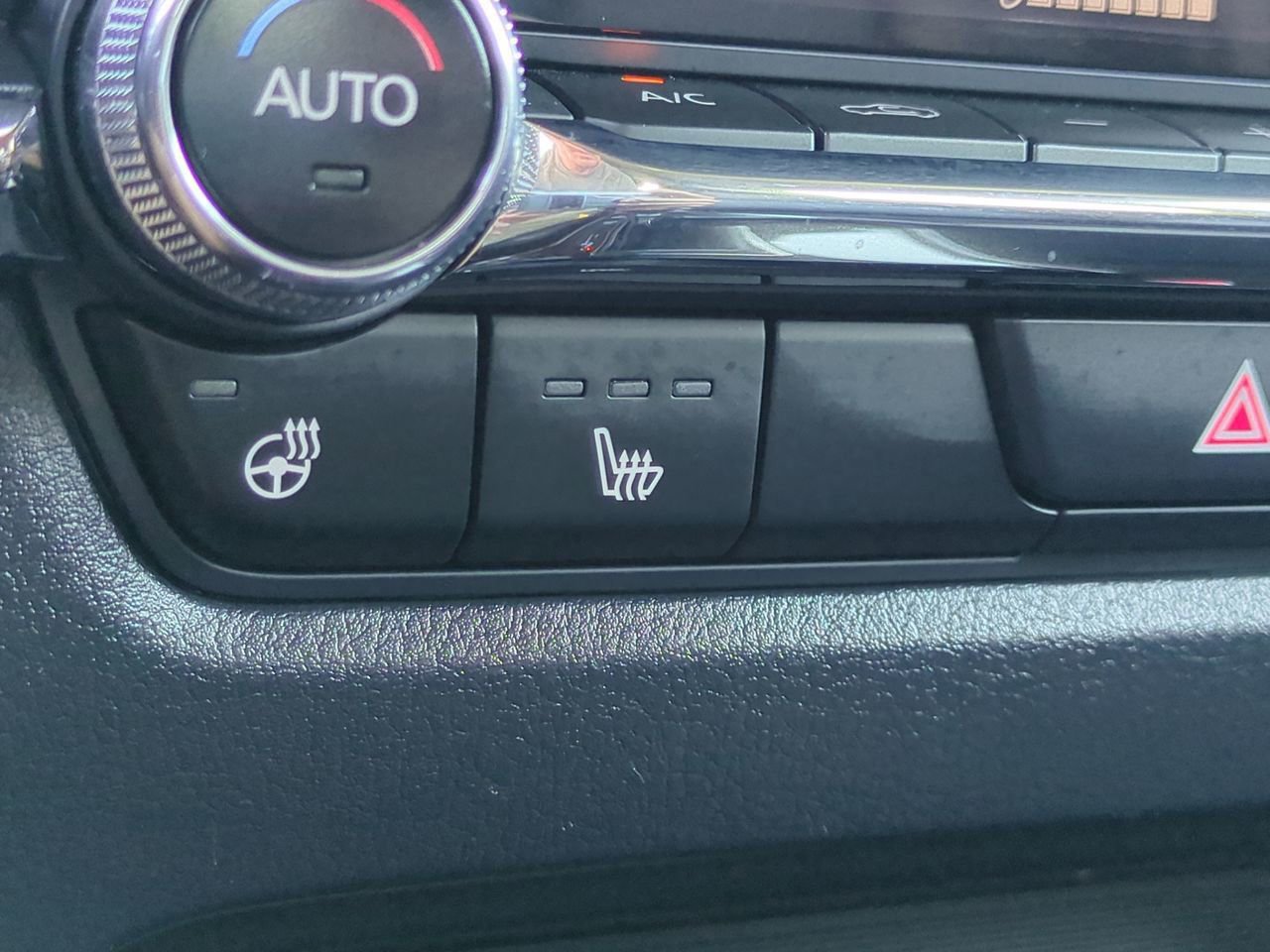 Used 2024 MAZDA CX-30 2.5 Turbo w/ Premium Plus Pkg image 23