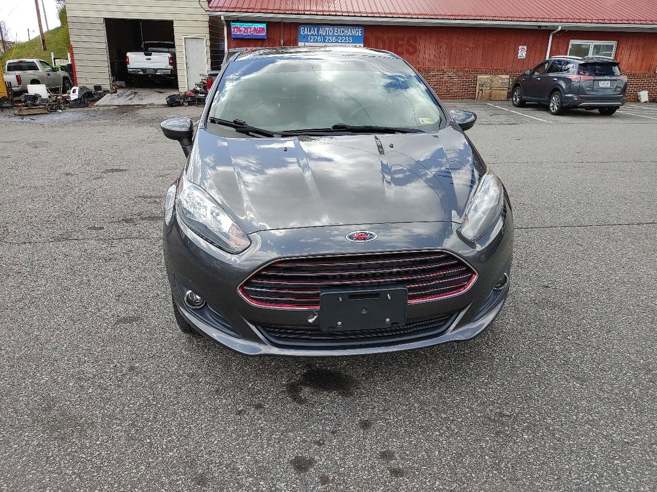 Used 2019 Ford Fiesta SE w/ Equipment Group 201A FWD image 8