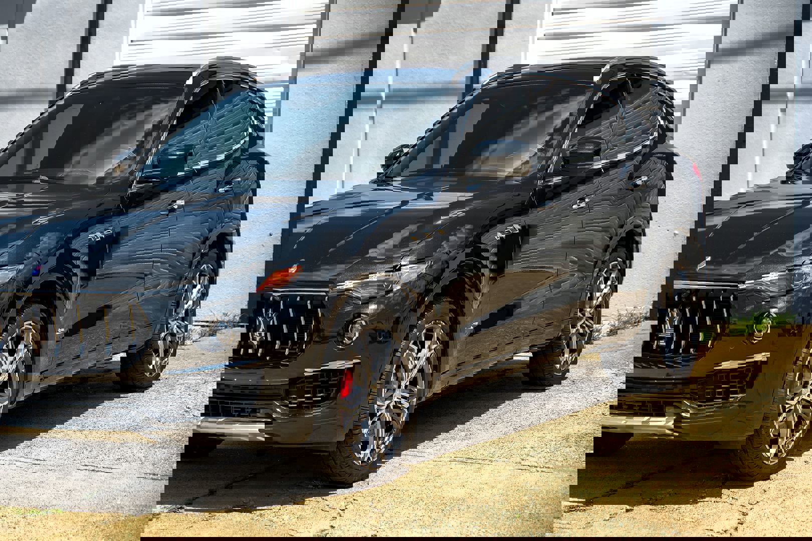 Used 2019 Maserati Levante S GranLusso image 7