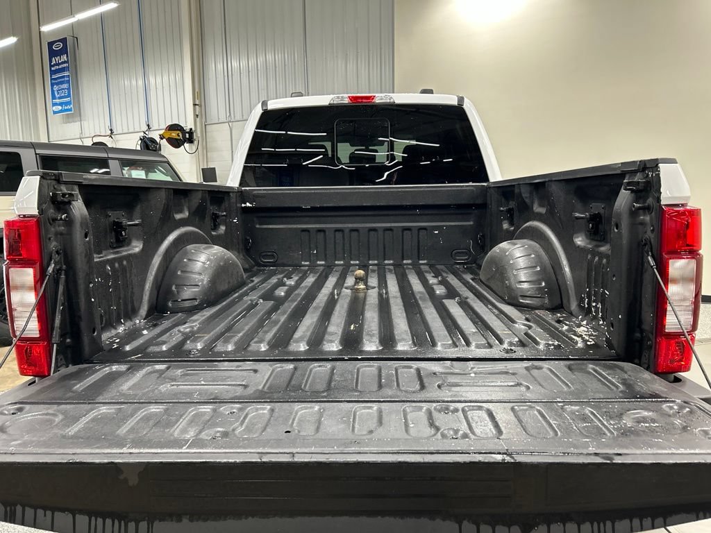 Certified 2021 Ford F250 XLT w/ XLT Premium Package AWD/4WD image 27