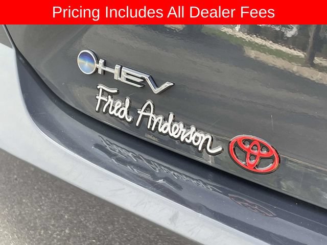 Used 2025 Toyota Camry LE FWD image 11