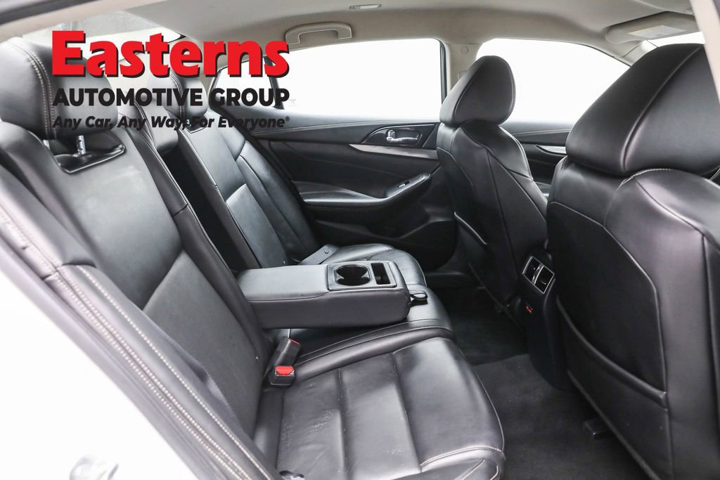 Used 2020 Nissan Maxima 3.5 SV w/ Floor Mat Group image 24