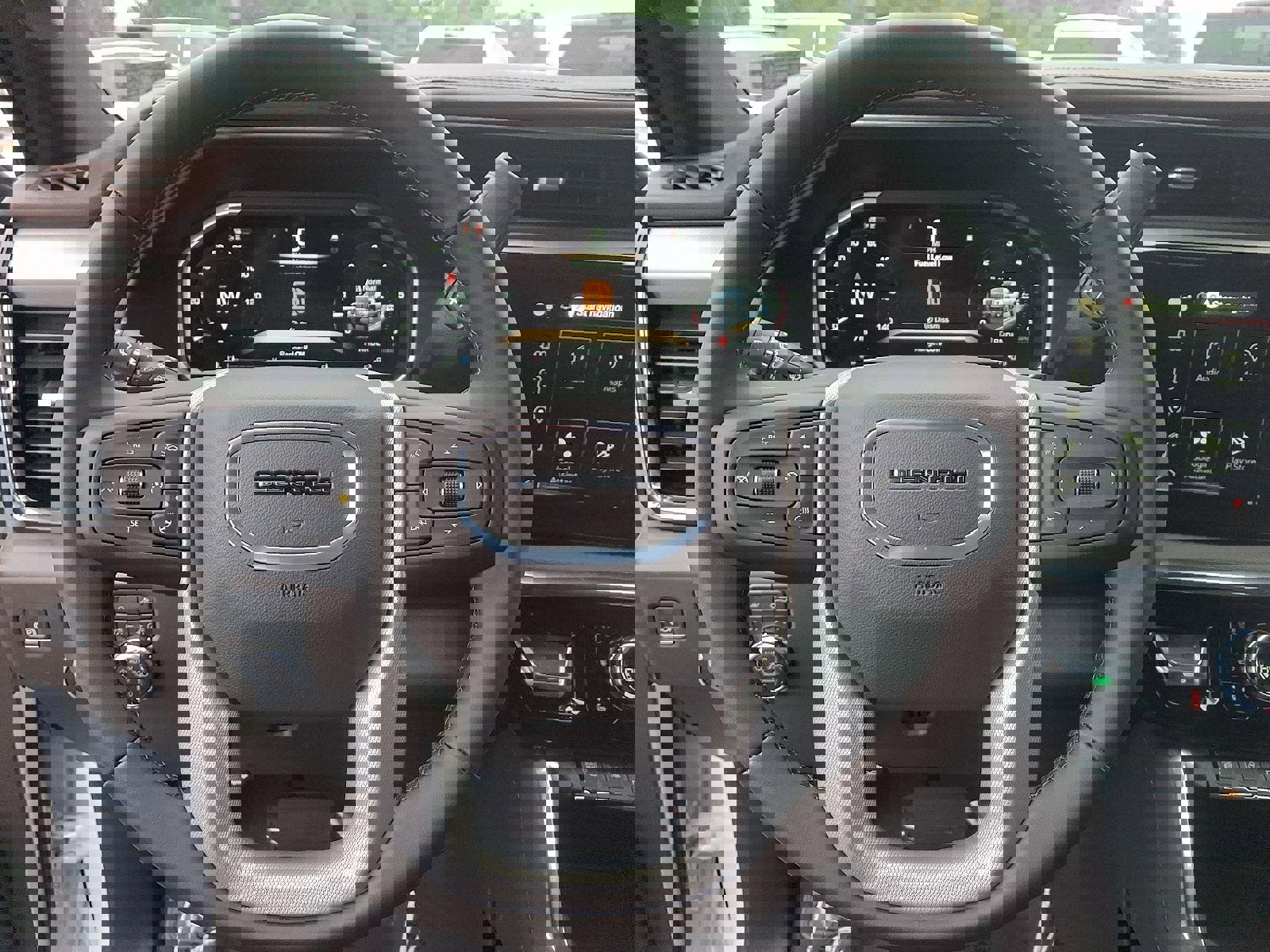 New 2026 GMC Sierra 2500 Denali w/ Denali Reserve Package image 10