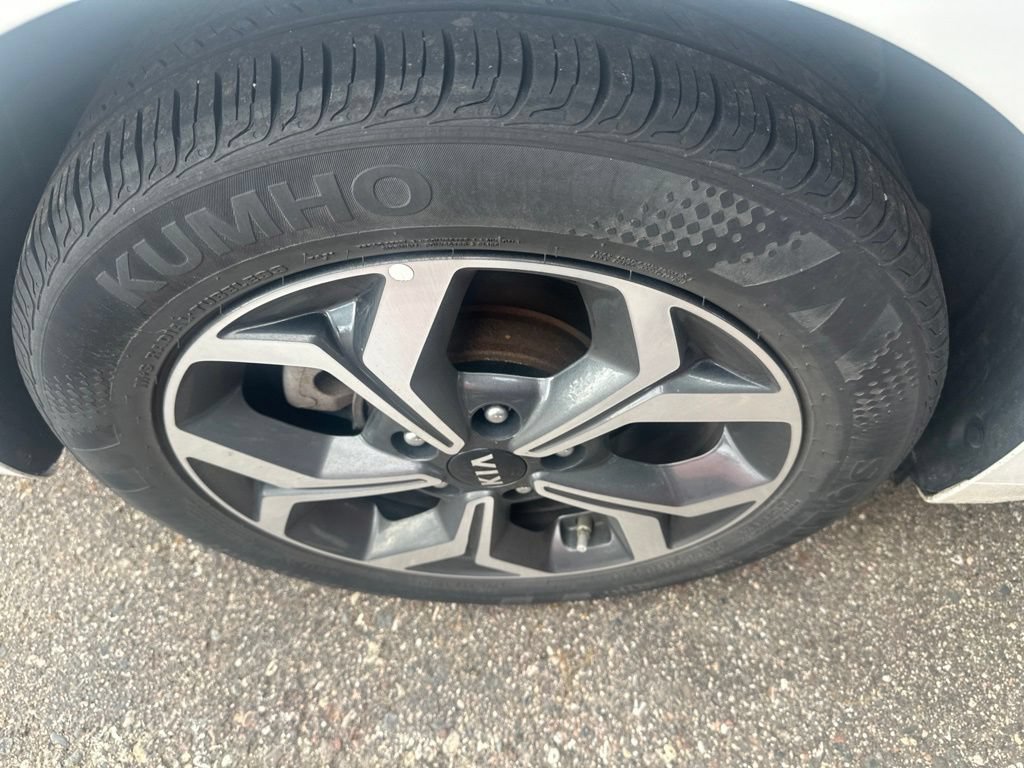 Used 2021 Kia Forte LXS FWD image 6