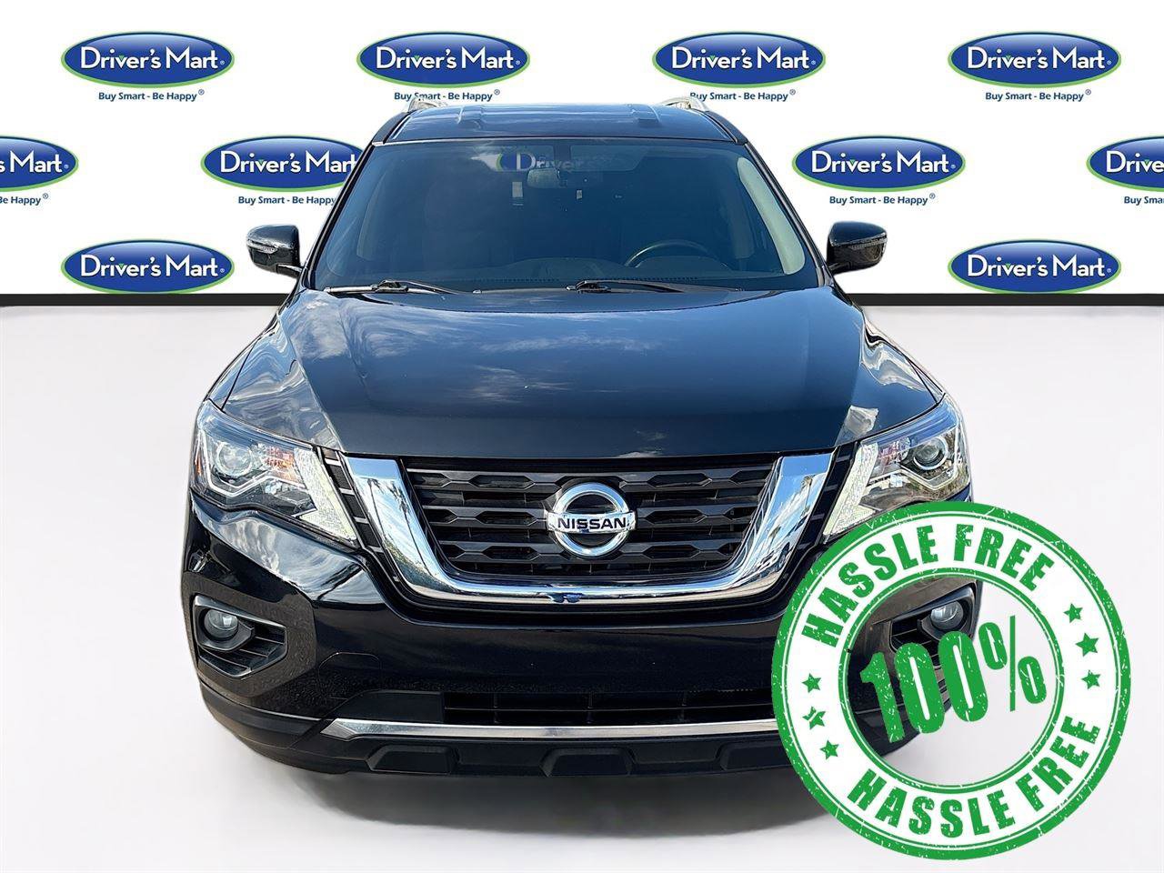 Used 2020 Nissan Pathfinder SV image 2