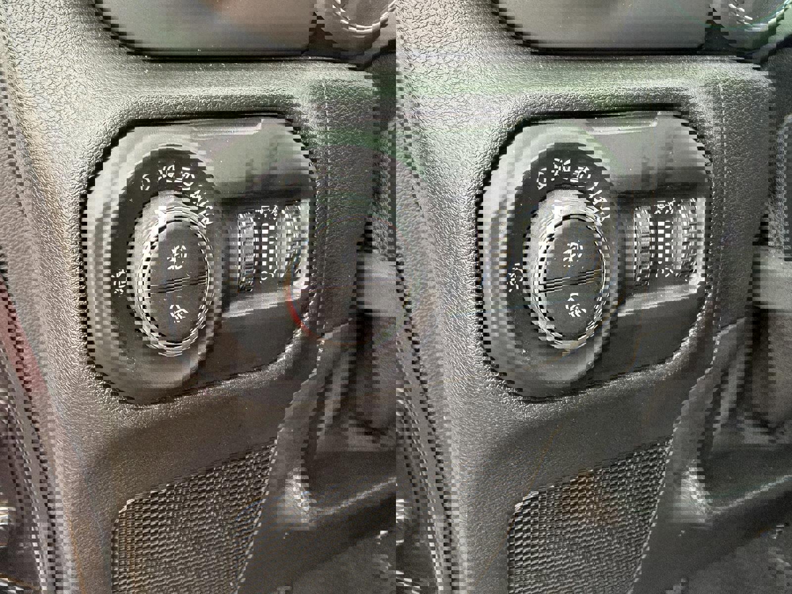 Used 2020 Jeep Gladiator Sport w/ Quick Order Package 24S image 34