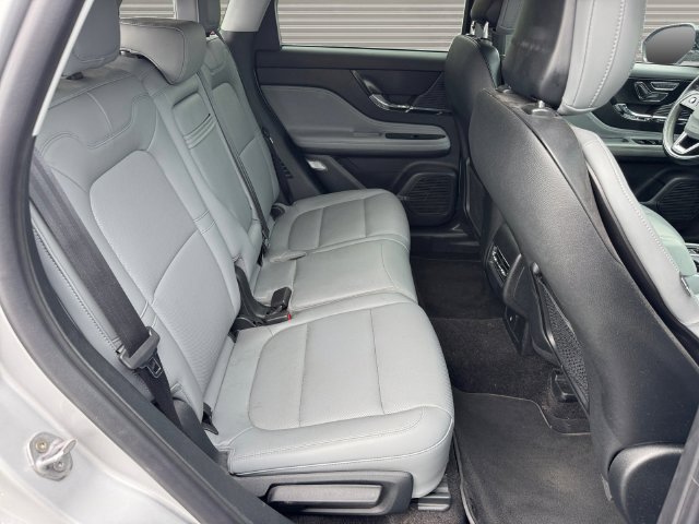 Used 2020 Lincoln Corsair AWD w/ Equipment Group 101A image 17